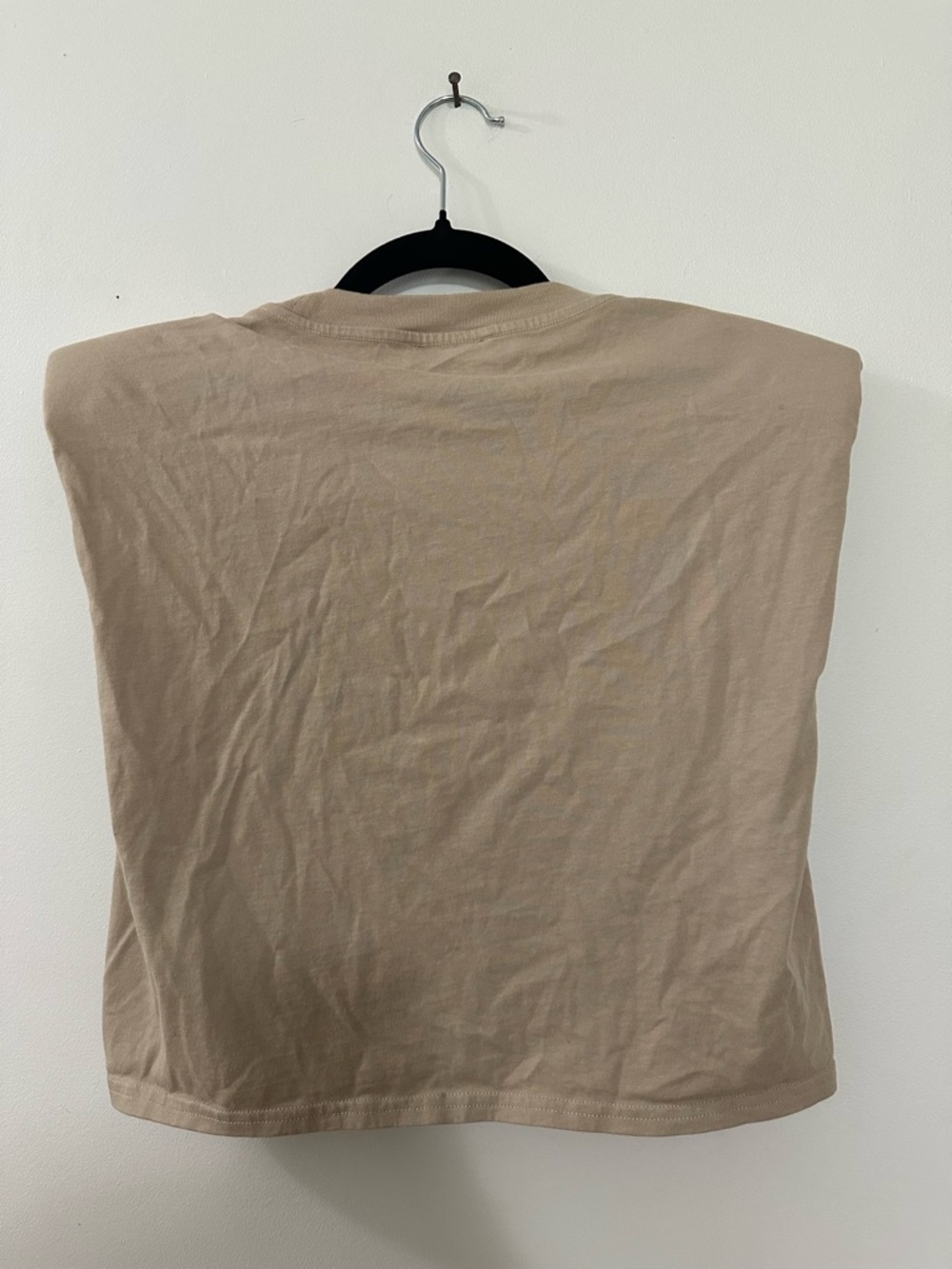 Aritzia BABATON Beige Tan Cotton Jersey Shoulder Pad Cropped T-Shirt Sz Medium - Picture 7 of 9